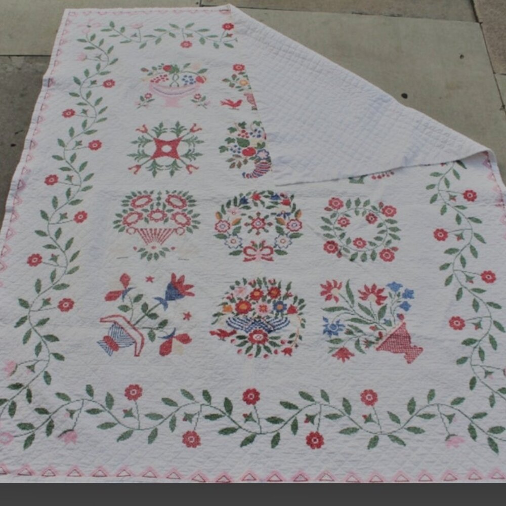 Vintage Handmade Cross Stitched Quilt Embroidered Baltimore Album Quilt 72 X 62 - Picture 13 of 13